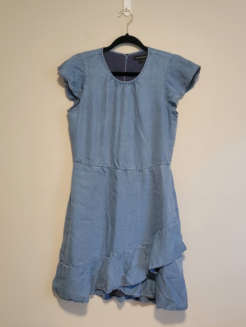 Banana Republic Light Blue Chambray Ruffle-Hem Mini Dress Size 10